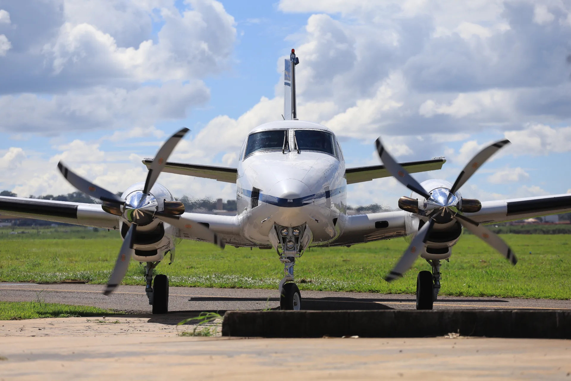 Táxi Aéreo Executivo da PEC Aviação